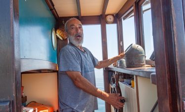 Private mussel boat the captain's cabin